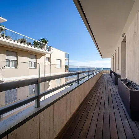 Modern Penthouse With A Terrace And Wonderful Sea Views Σπίτι διακοπών *